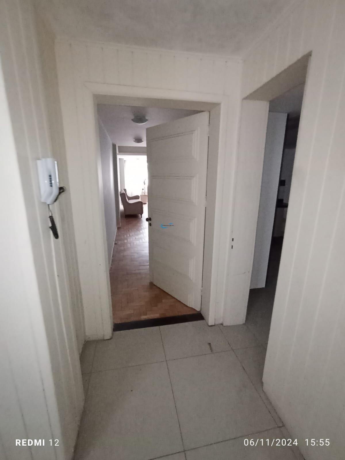 Apartamento à venda e aluguel com 3 quartos, 205m² - Foto 12